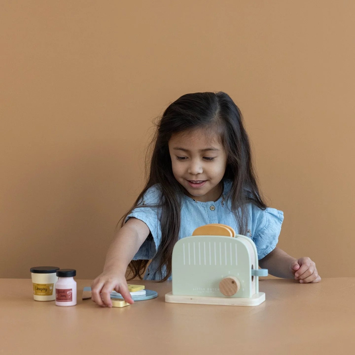 Little Dutch - Wooden Toaster Set - Wilf & Friends