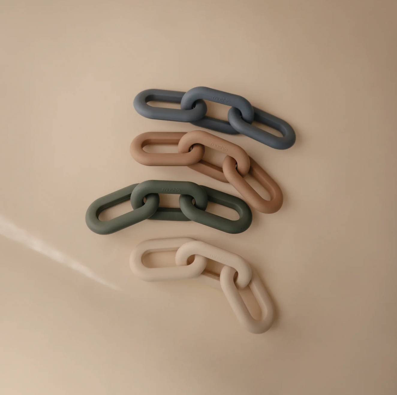 Mushie Links Teether - Wilf & Friends