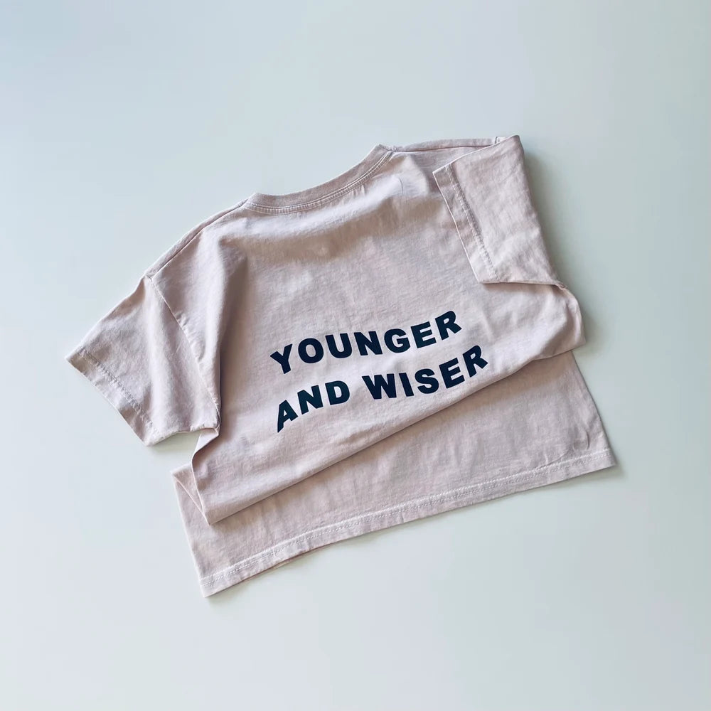 Younger & Wiser T-shirt - Pinkish - Wilf & Friends