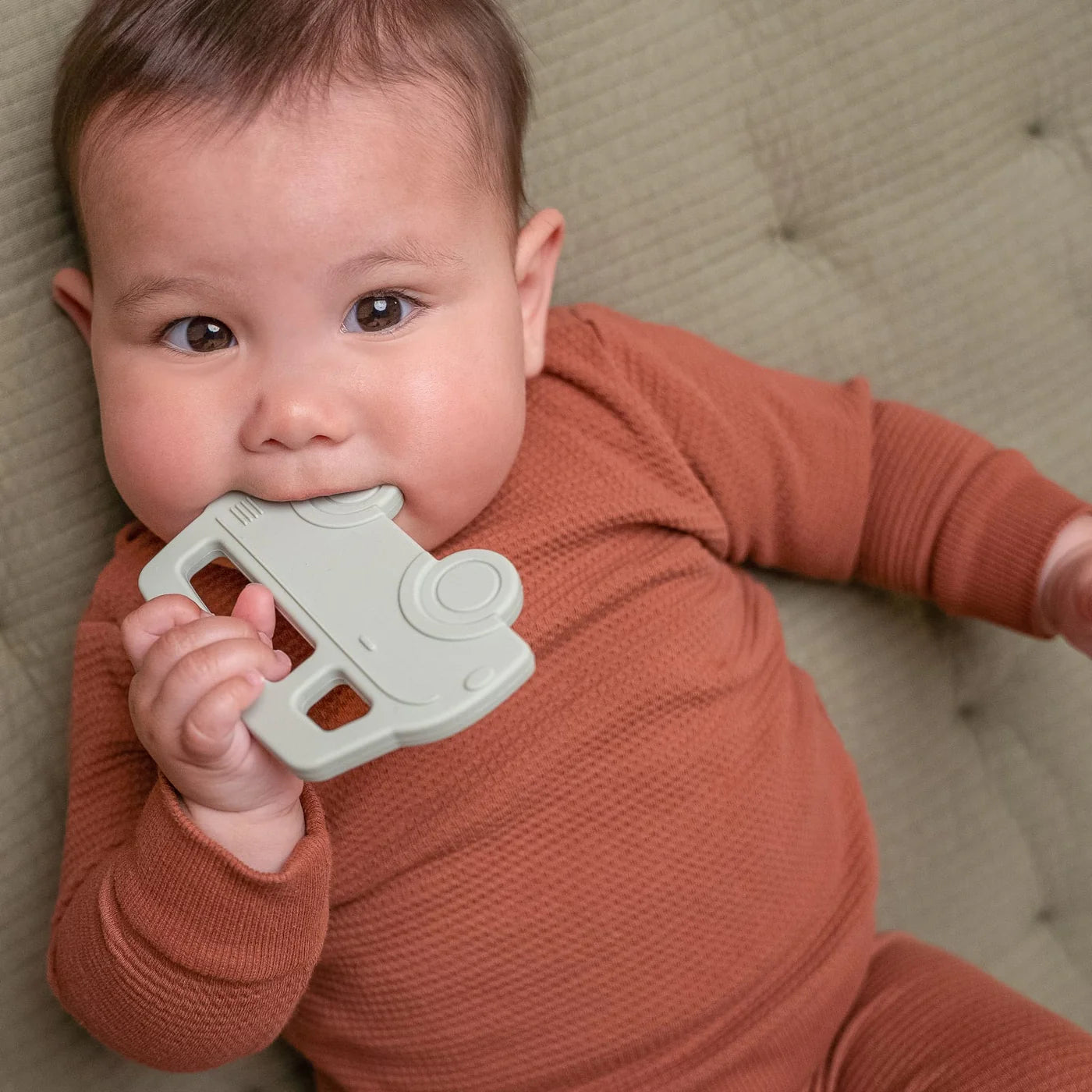 Little Dutch - Teether - Bus