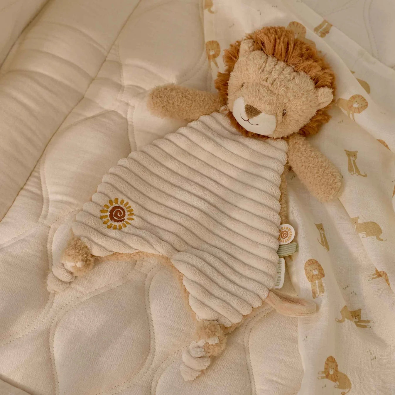 Little Dutch Lion Cuddle Cloth - Safari Friends