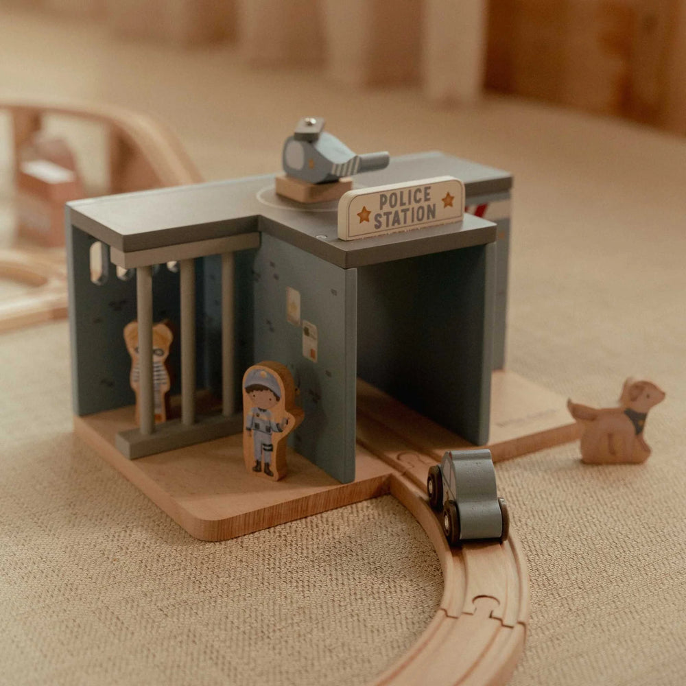 Little Dutch - Police Station