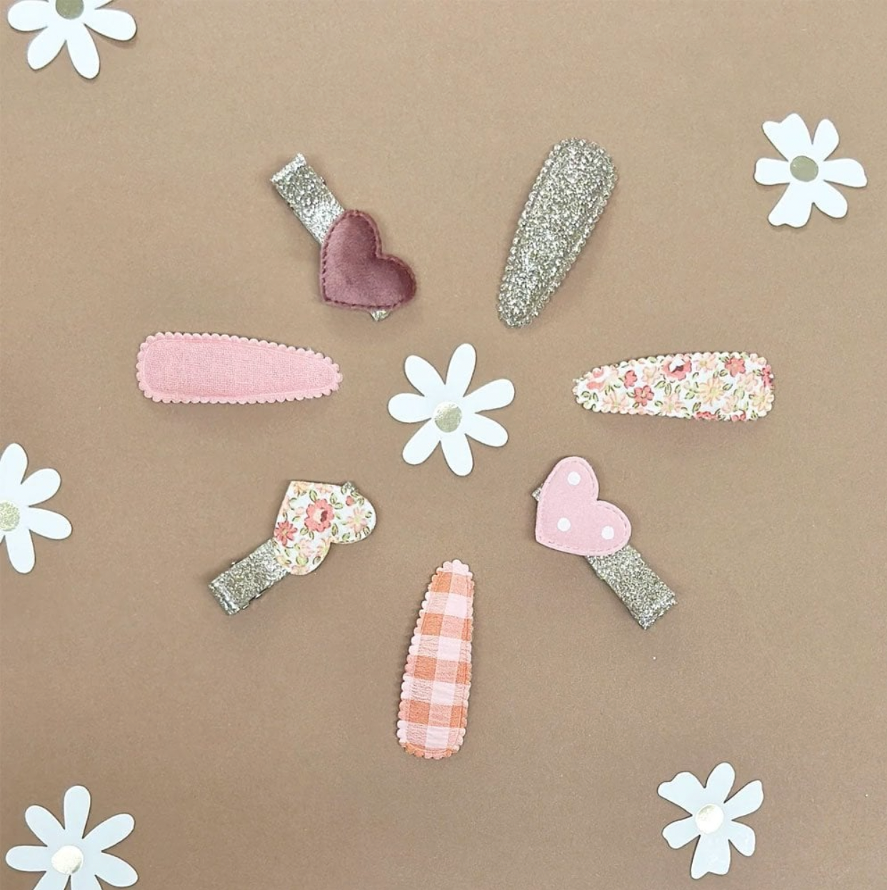 Caravan Fabric Clip Set