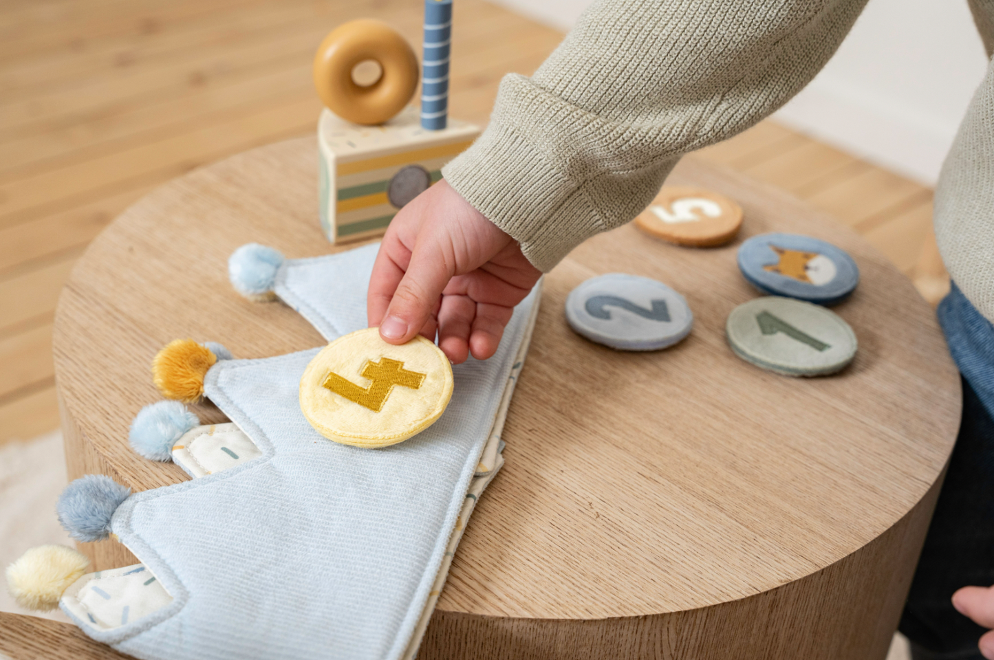 Little Dutch - Birthday Crown With Numbers - Blue/Pink